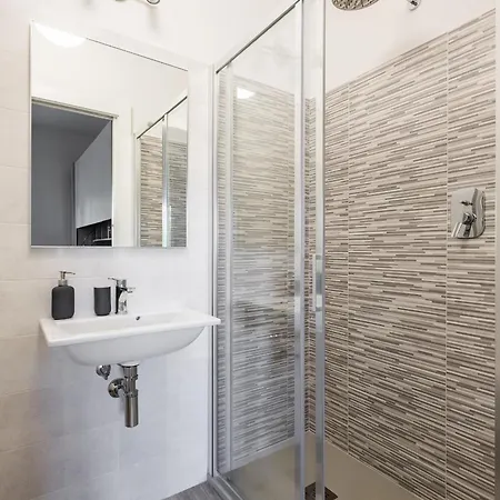 度假居 Fiera Aperto 24h -