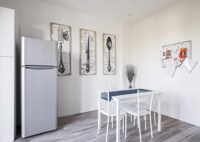 Casa vacanze Fiera Aperto 24h - *